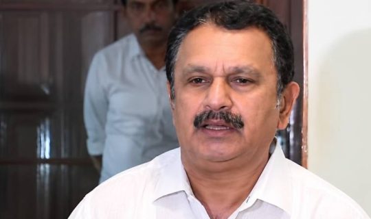 തിരുവനന്തപുരം കോർപ്പറേഷനിലെ അവിശ്വാസപ്രമേയം ജില്ലാതലത്തിൽ സ്വീകരിക്കേണ്ട നിലപാടാണെന്ന് ആരോഗ്യ മന്ത്രി കെ മുരളീധരൻ. മന്ത്രി അഭിപ്രായം പറയേണ്ട വിഷയമല്ല.