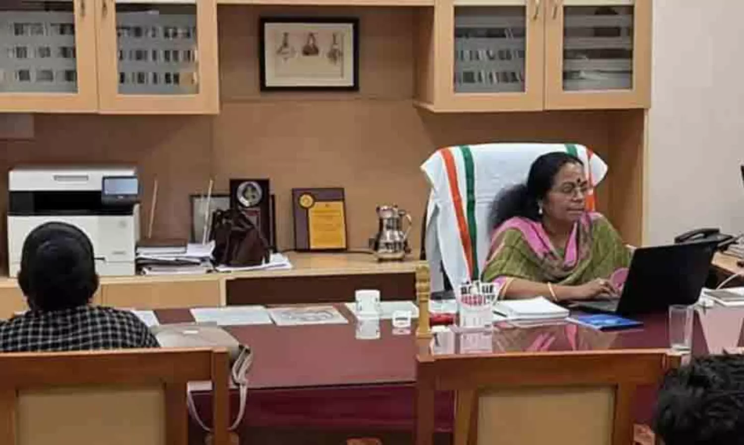 ആരോഗ്യവകുപ്പ് ഡയറക്ടർ ആസ്ഥാനത്ത് കസേരകളി തുടരുന്നത്തിനിടെ ഭരണം തുടങ്ങി ഡയറക്ടർ ഡോ. വി മീനാക്ഷി.