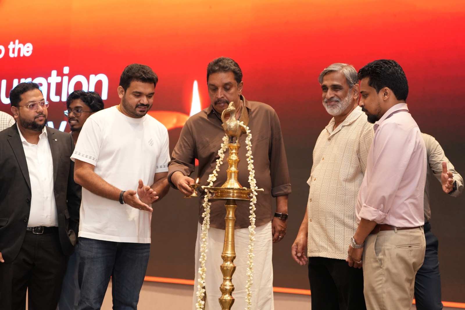 സ്കൂള് ഓഫ് ഫ്യൂച്ചര് മന്ത്രി ഷിബു ബേബി ജോണ് ഉദ്ഘാടനം ചെയ്തു; പരാജയത്തില് നിന്നും പാഠം ഉള്കൊള്ളുന്നതിലാണ് ഒരു സംരംഭകന്റെ വിജയമെന്ന് മന്ത്രി