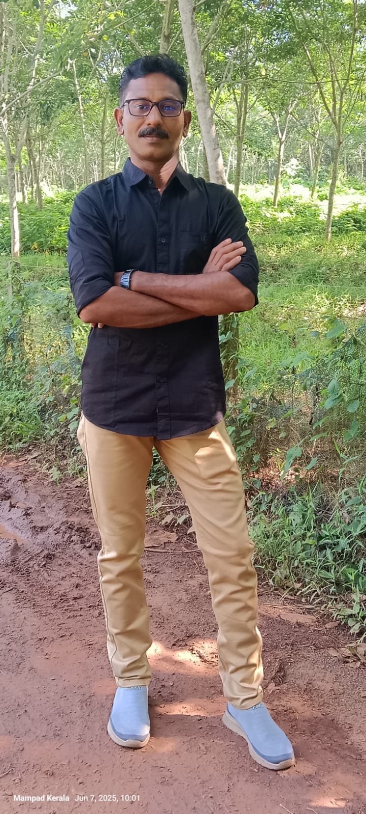 ക്രൈം കേസ് പ്രതിക്കായി ലുക്ക് ഔട്ട് നോട്ടീസ് പുറപ്പെടുവിച്ചു