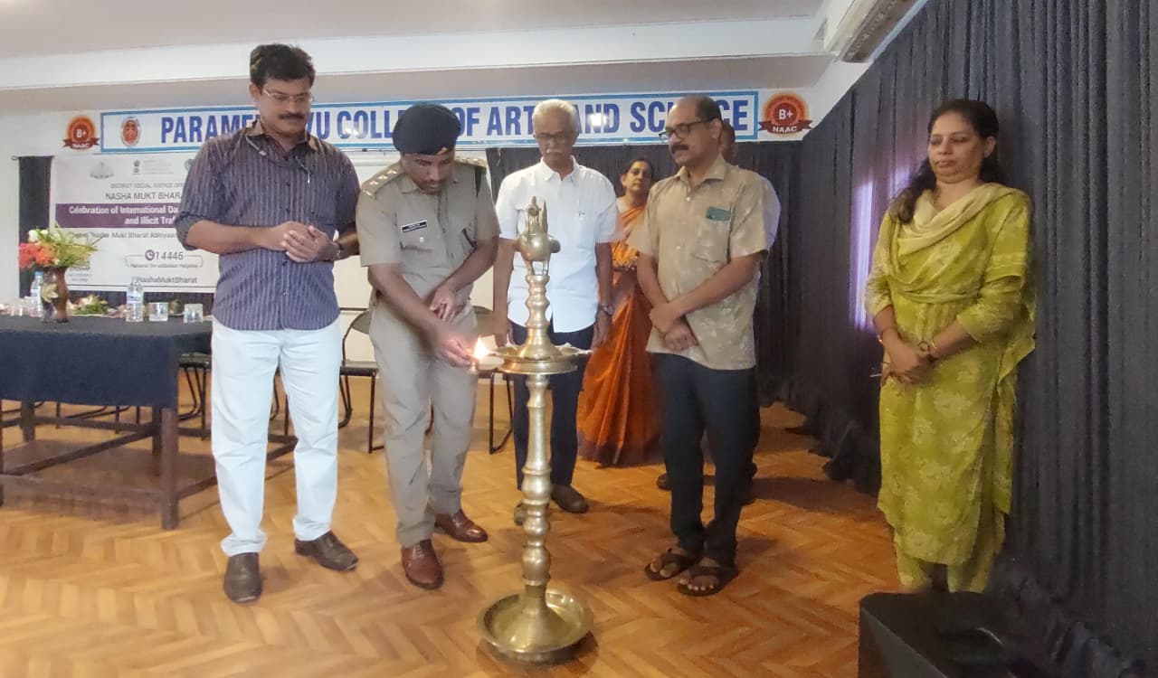 ലഹരിമുക്ത ക്യാമ്പസിനായി വിദ്യാർത്ഥികളുടെ ചുവടുവെപ്പ്; നശാ മുക്ത് ഭാരത് അഭിയാൻ ക്യാമ്പയിനുമായി സാമൂഹ്യനീതി വകുപ്പ്