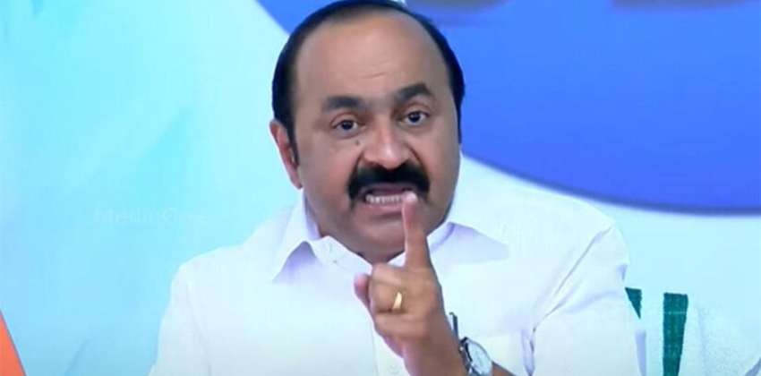പാർട്ടിയ്ക്ക് വേണ്ടി ജീവത്യാഗം ചെയ്തവരുടെ പേരിൽ പിരിച്ചെടുത്ത ഫണ്ടുകൾ അടിച്ചുമാറ്റിയ സിപിഐഎമ്മാണ് യഥാർത്ഥത്തിൽ ശവംതീനികളെന്ന് പ്രതിപക്ഷ നേതാവ് വി ഡി സതീശൻ.